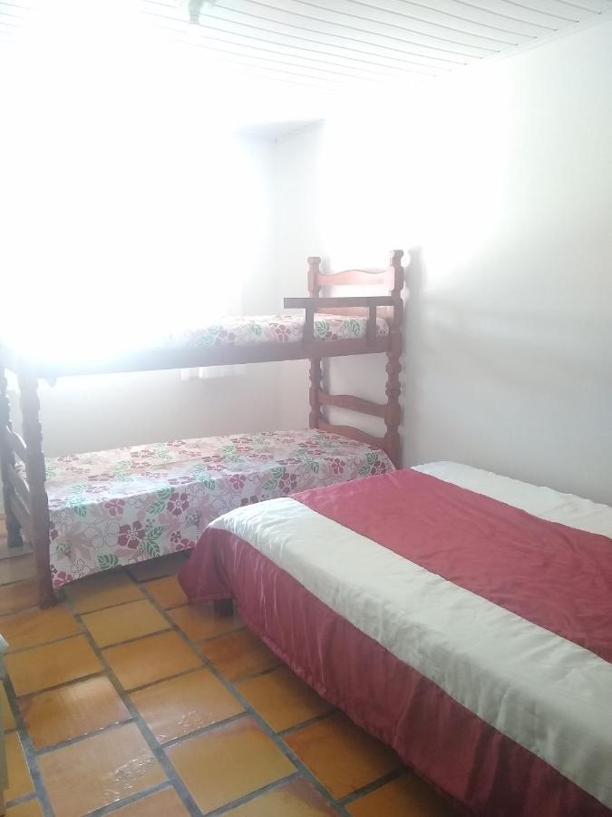南巴尔内阿里奥Casa Ampla A 50Metros Do Mar别墅 外观 照片